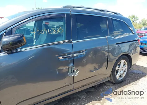2013 Honda Odyssey Touring/Touring Elite from USA, damaged, VIN 5FNRL5H9XDB069722